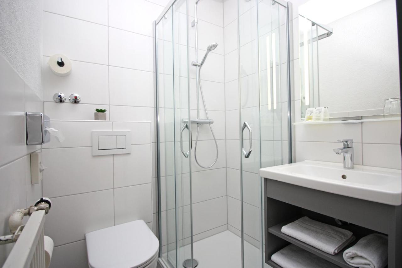 Standard Single Room,897128791:JPEG