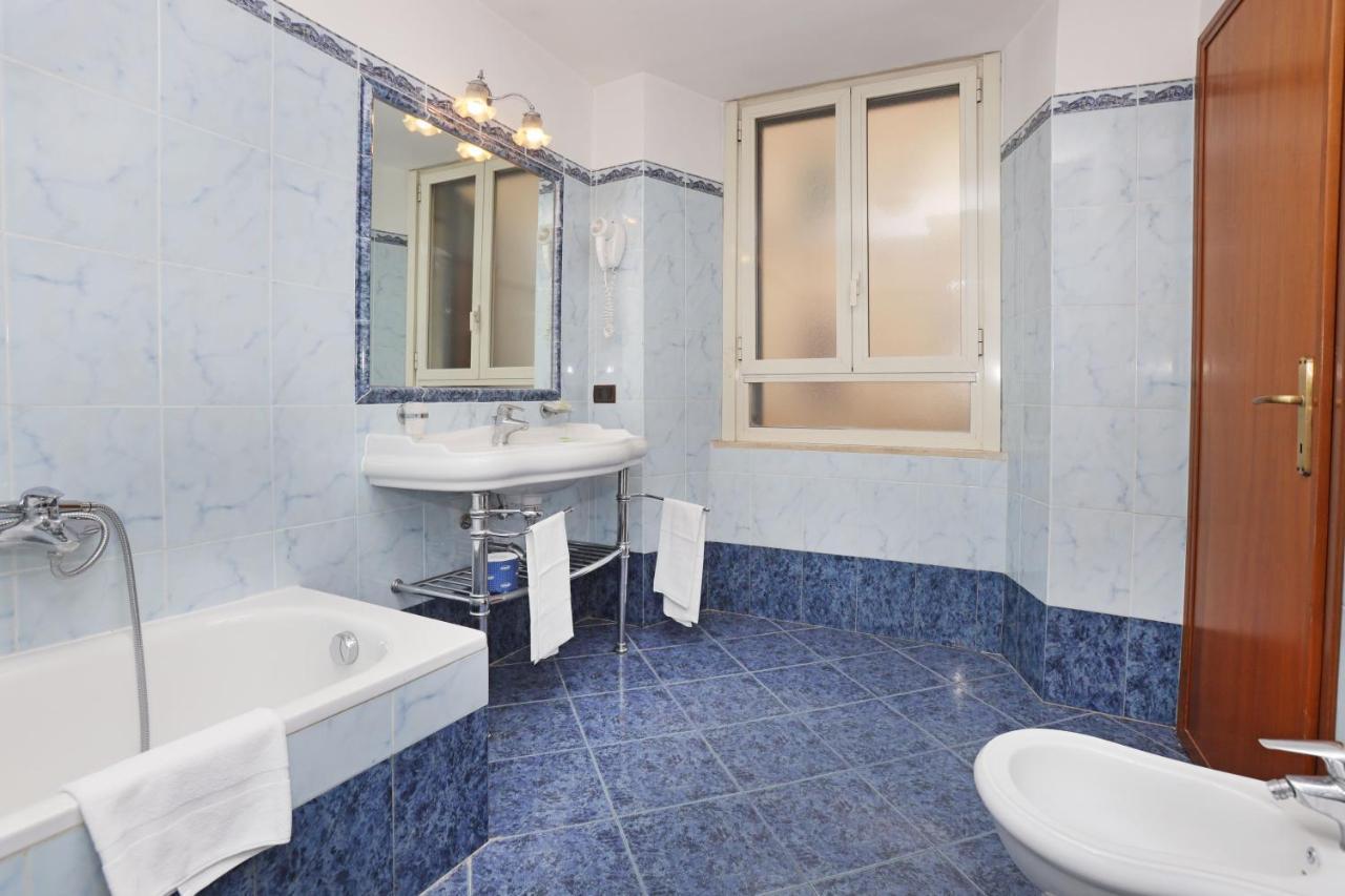Chambre Triple