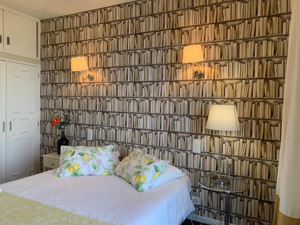 Quarto Duplo com Varanda e Vista Mar