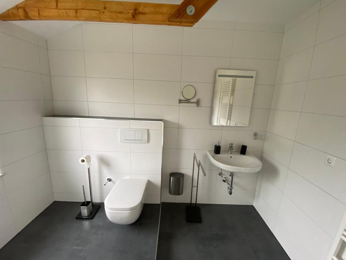 Deluxe Double Room Bath,1125022986:JPEG