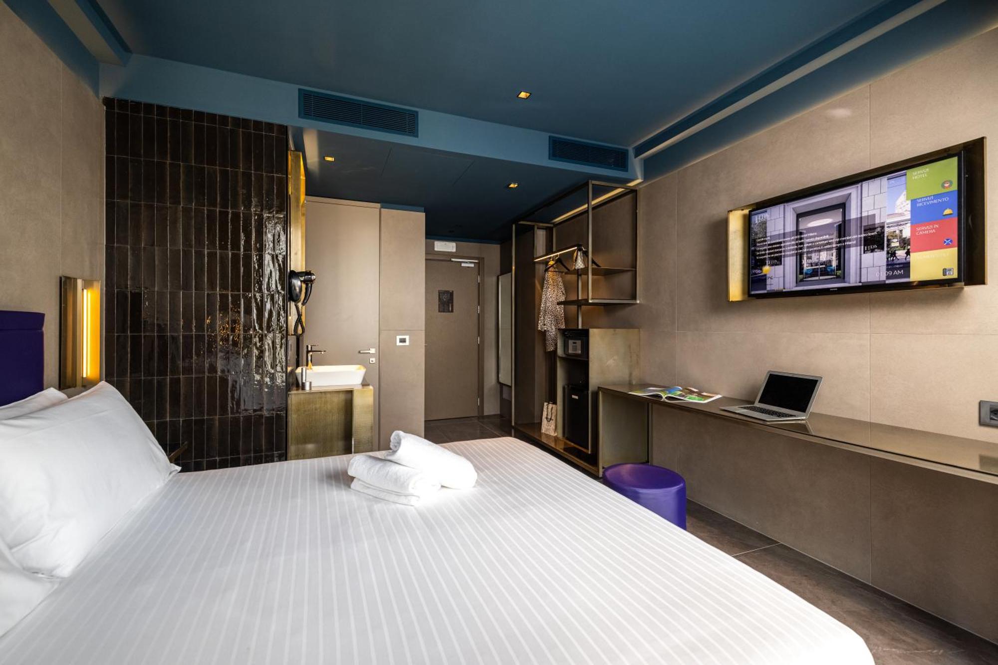Double Room,1124701488:JPEG