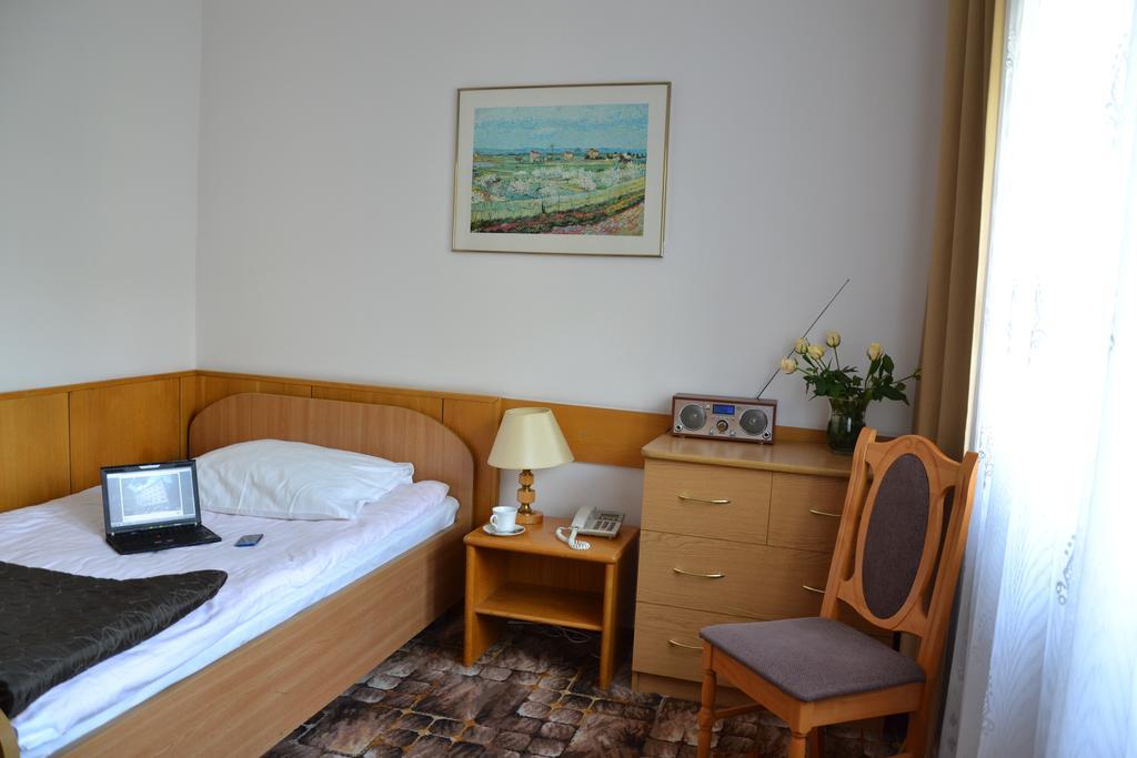 Quarto Individual