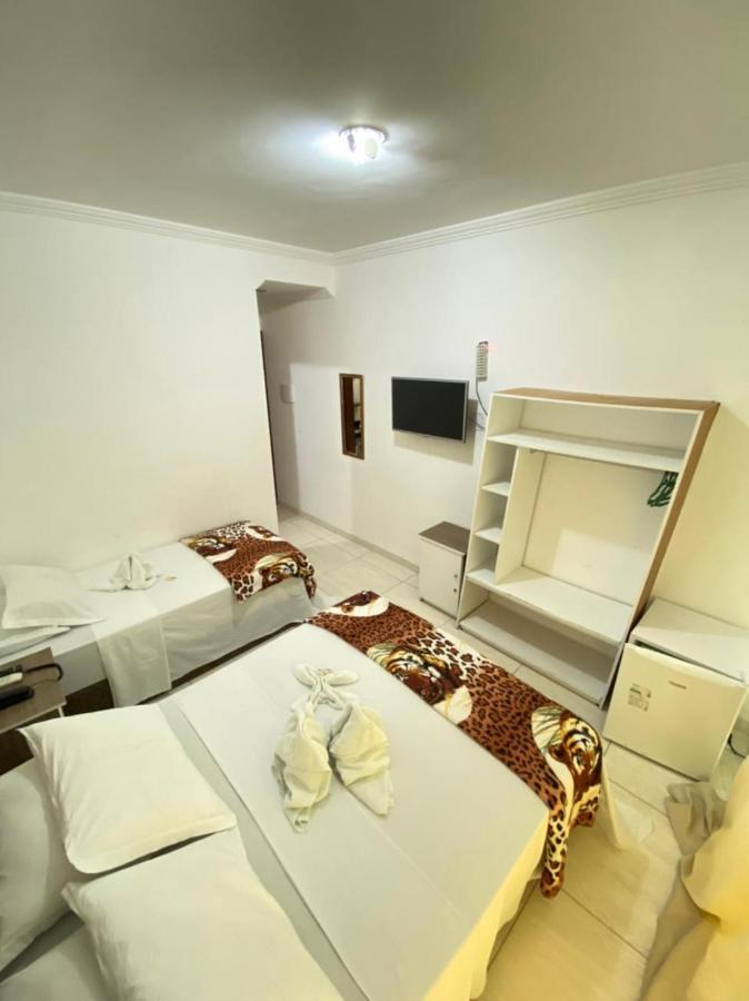 Quarto Triplo com Varanda