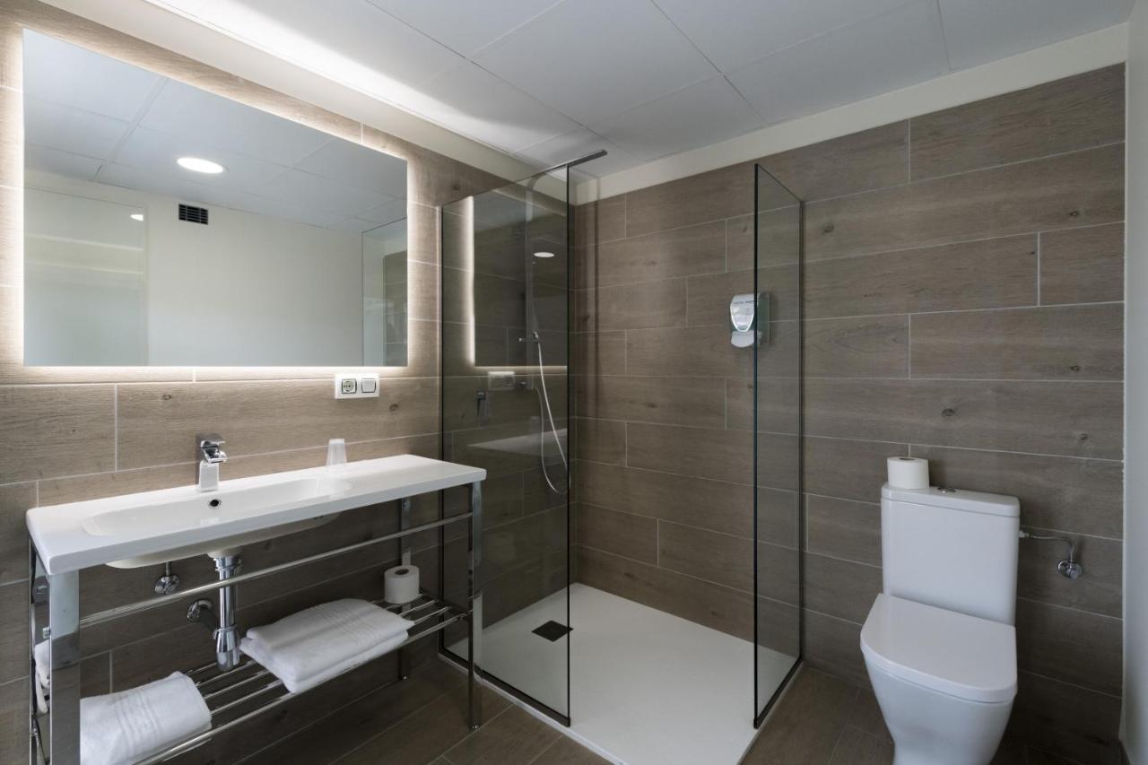 Standard Triple Room,1129246209:JPEG