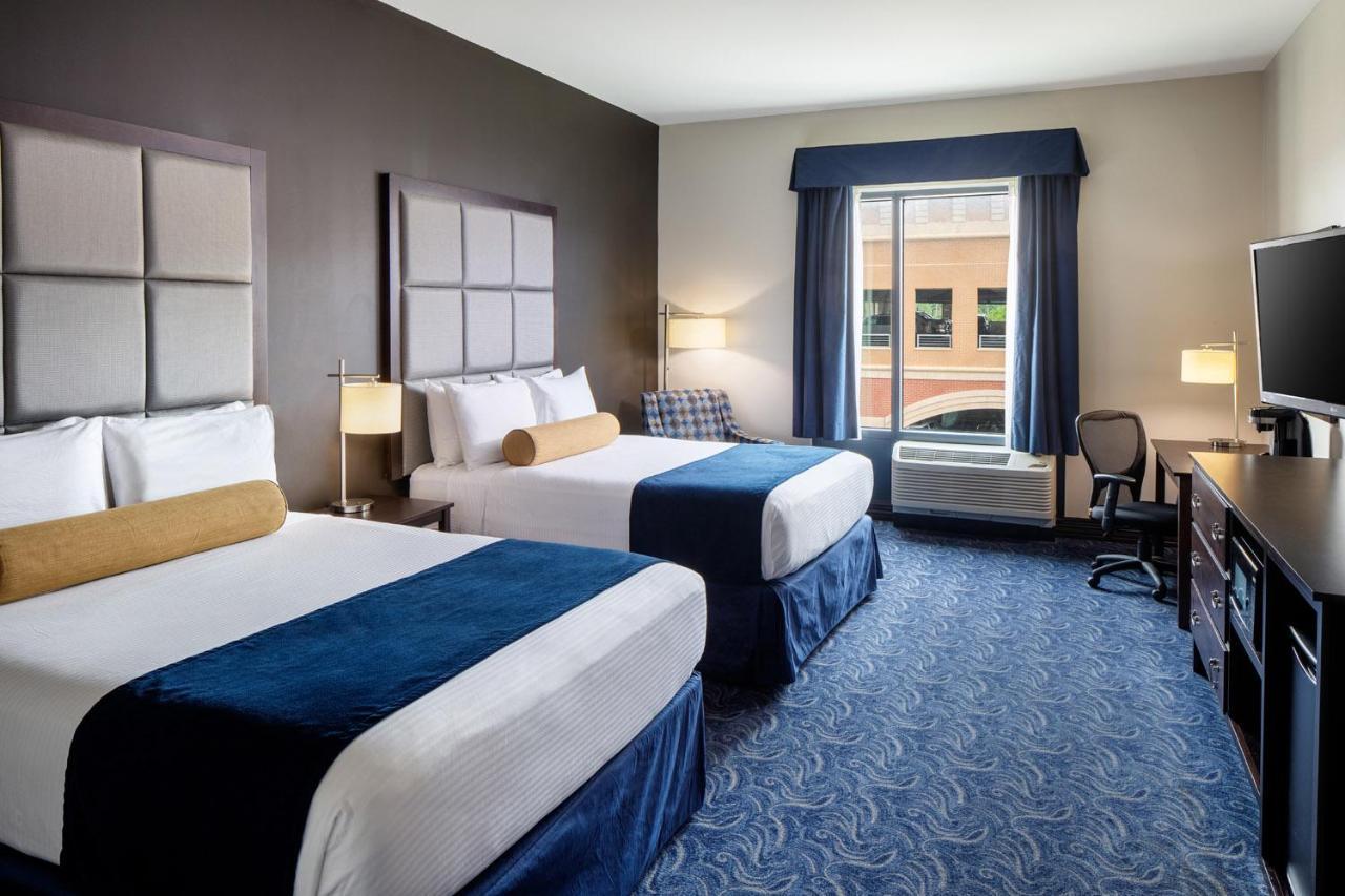 Queen Room with Two Queen Beds