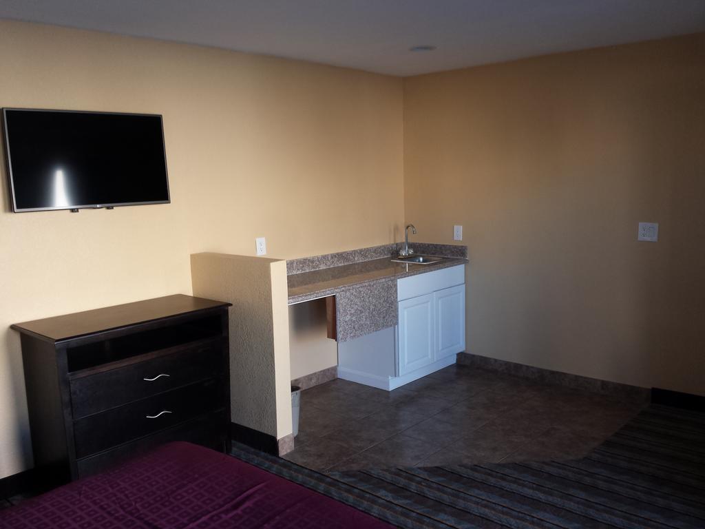 Suite 1 Chambre avec 2 Lits Queen-Size - Non-Fumeurs