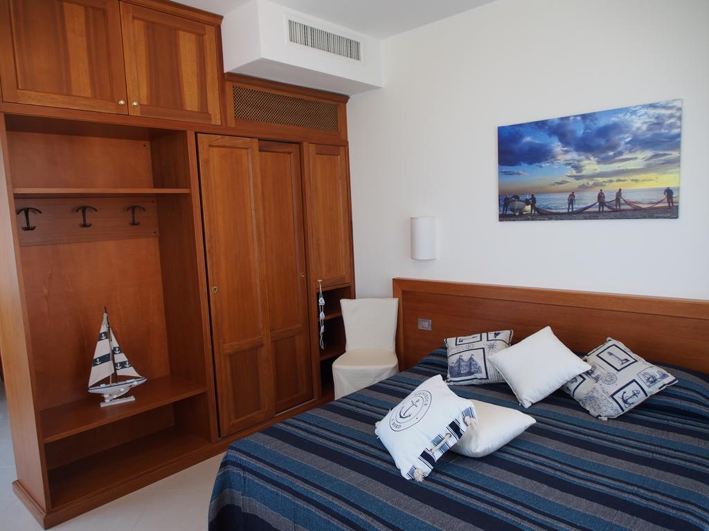 Appartamento con 1 Camera da Letto, Balcone e Vista Mare