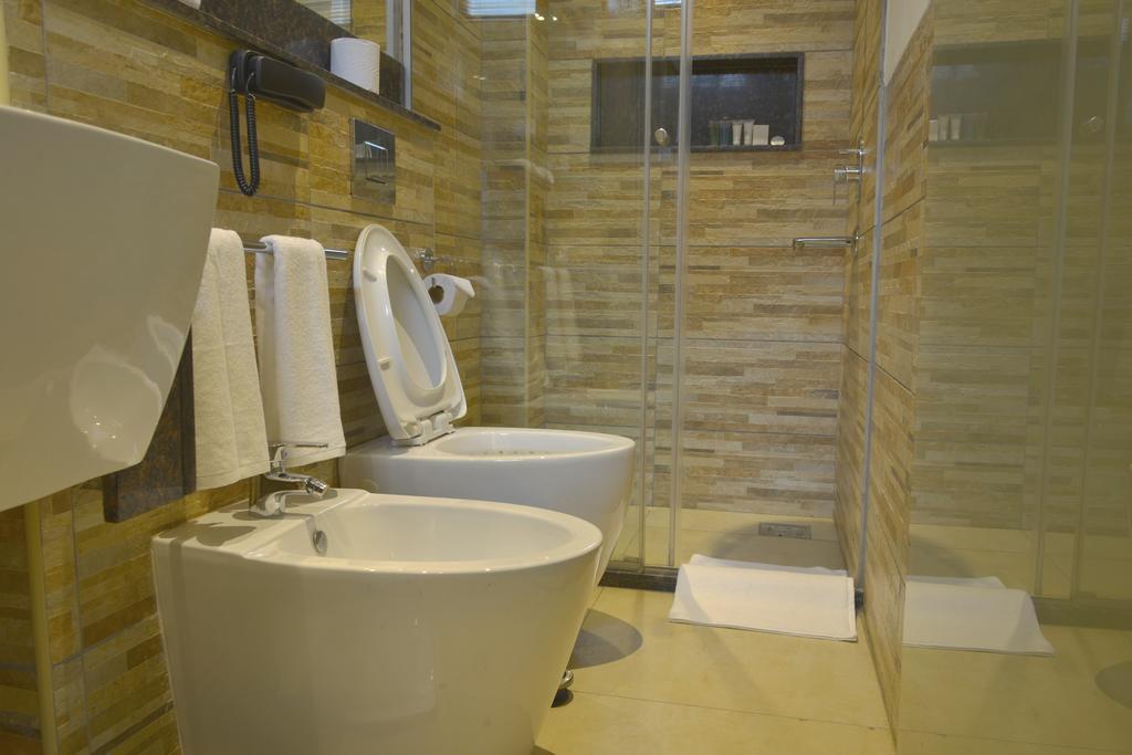 Royal Suite,1214214940:JPEG