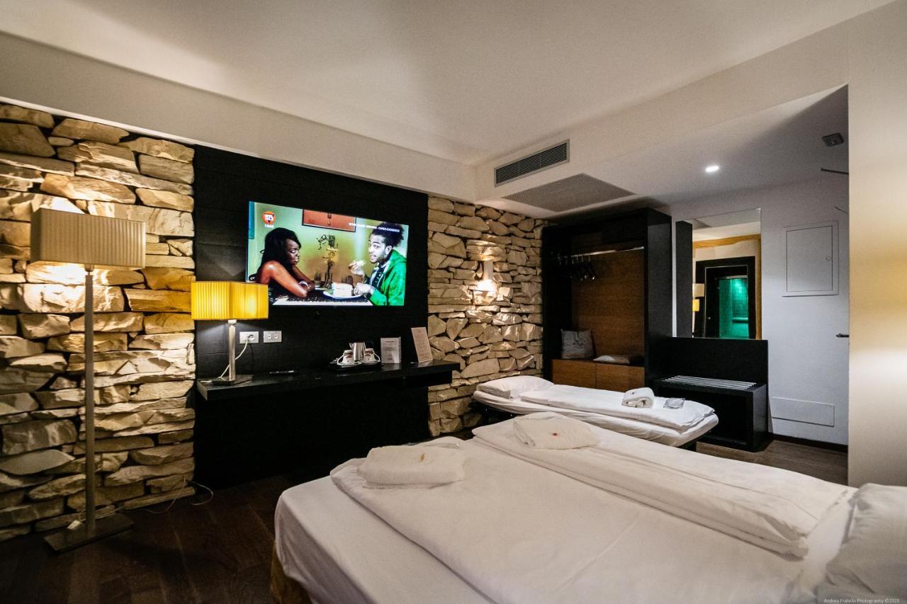Junior Suite con Vasca Idromassaggio e Calidarium (Bagno Romano)
