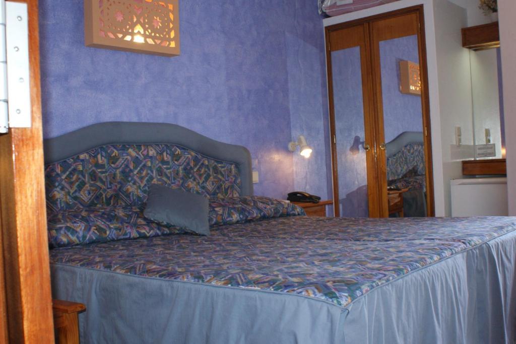 Quarto Duplo com Varanda e Vista Frente