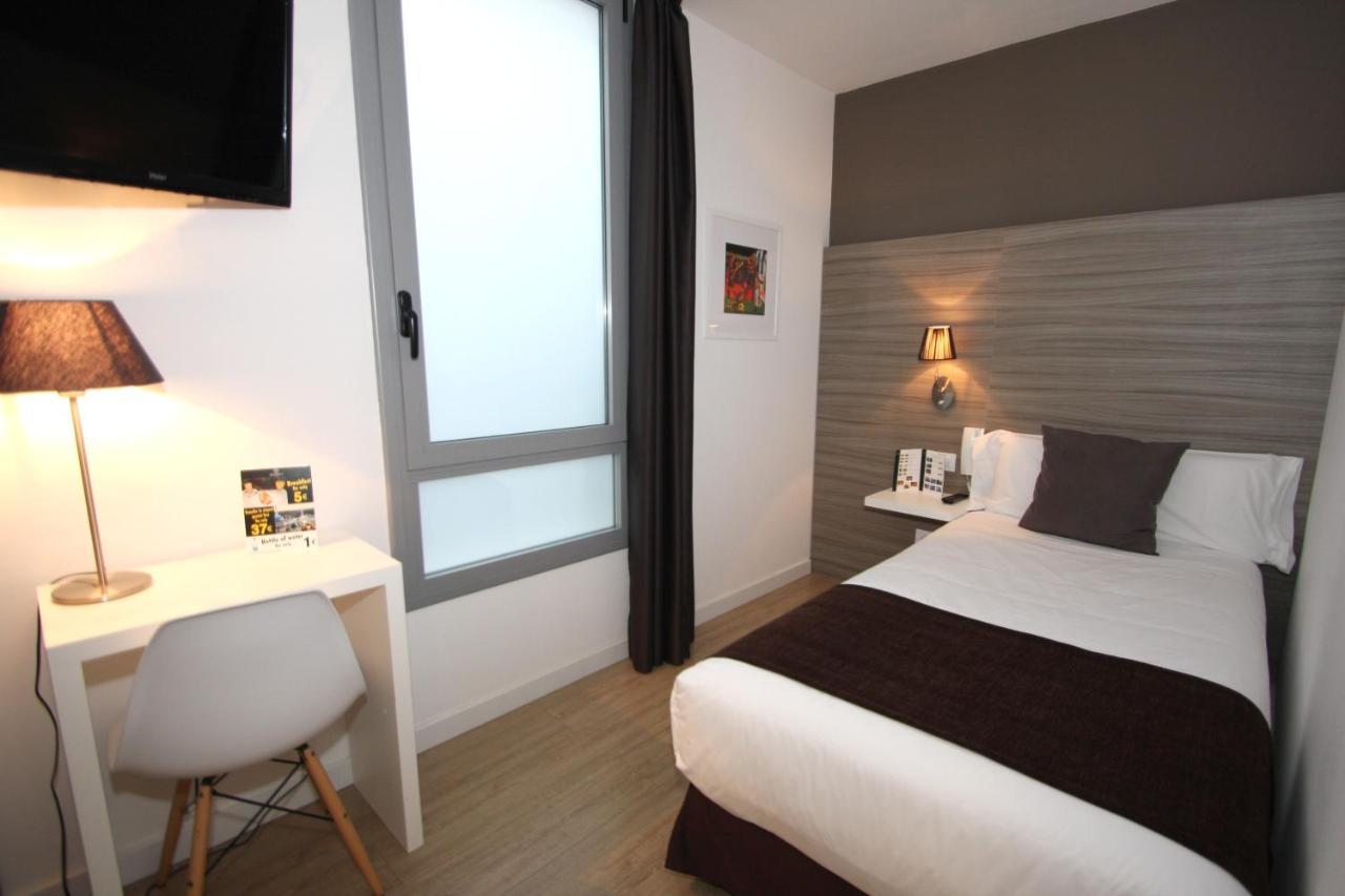 Quarto Individual Deluxe