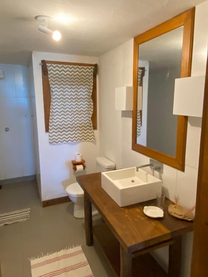 Quarto Deluxe (2 Adultos + 1 Criança)