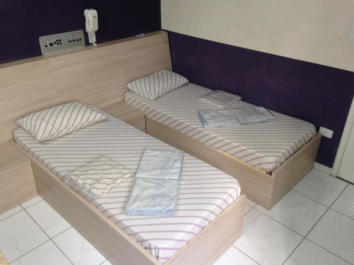 Quarto Duplo