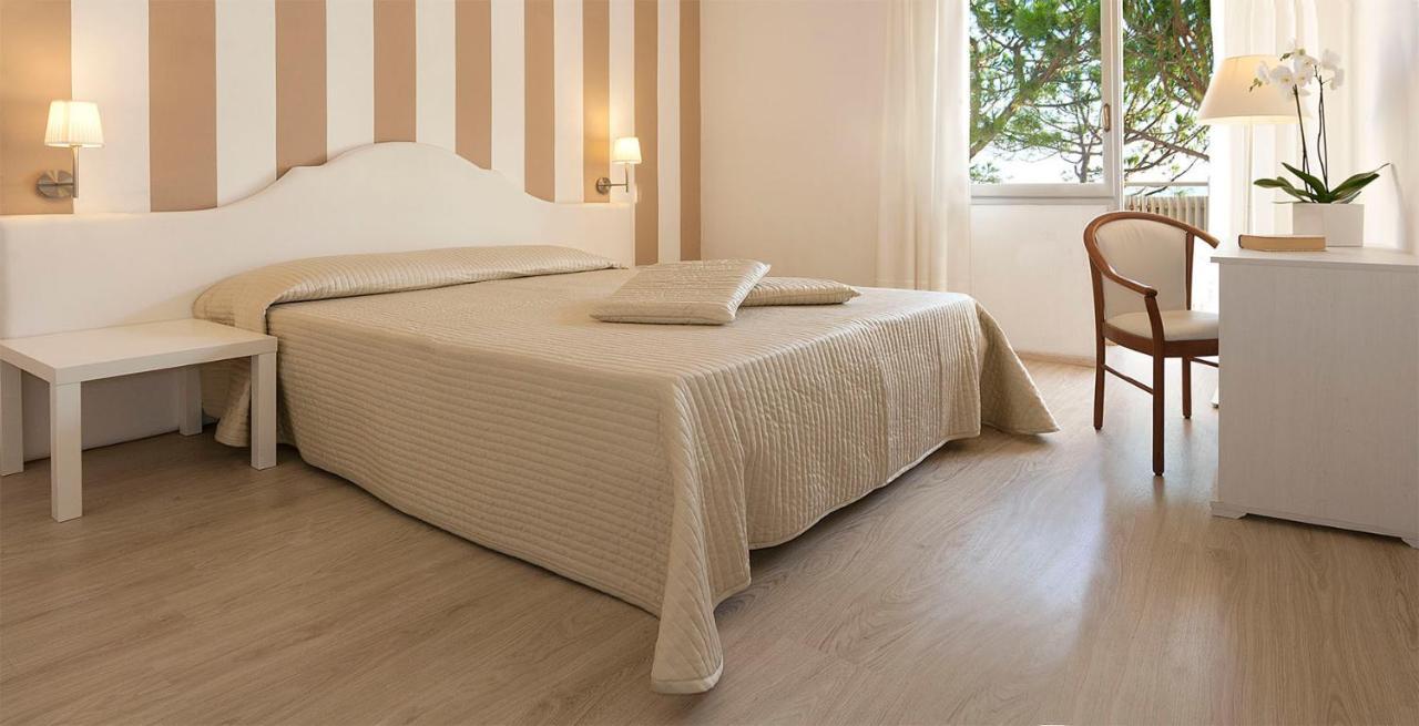 Standard Doppel-/Zweibettzimmer mit Balkon