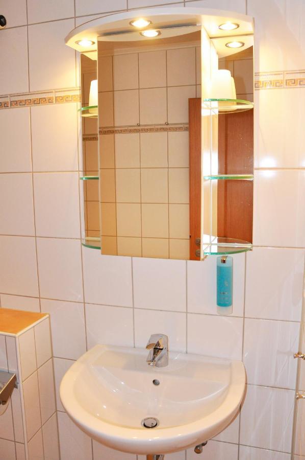 Large Double Room,1151973690:JPEG