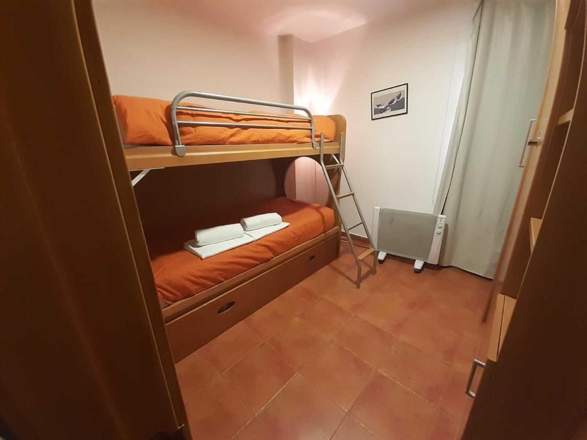 Apartamento com 1 Quarto