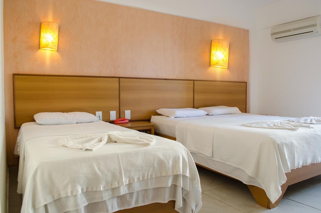 Quarto Superior com Varanda e Vista do Mar