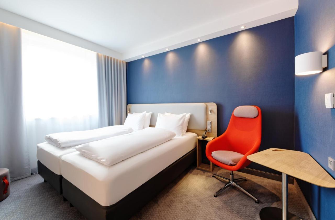 Standard Zimmer mit Queensize-Bett - kostenfreies Frühstück