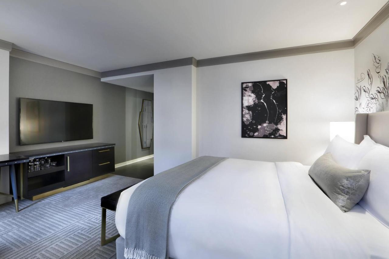 Guest Room, 1 King
