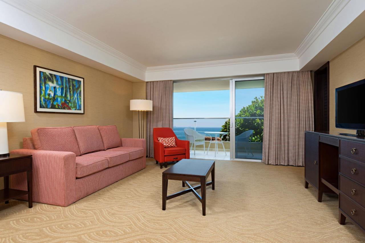 Duplex Suite Club lounge access 1 Bedroom Bi-level Suite,1537522258:JPEG