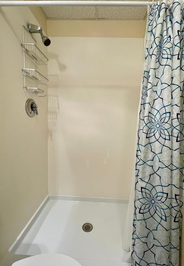 Chambre Lit Queen-Size Premium avec Salle de Bains Privative