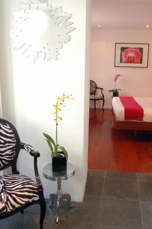 Quarto Duplo
