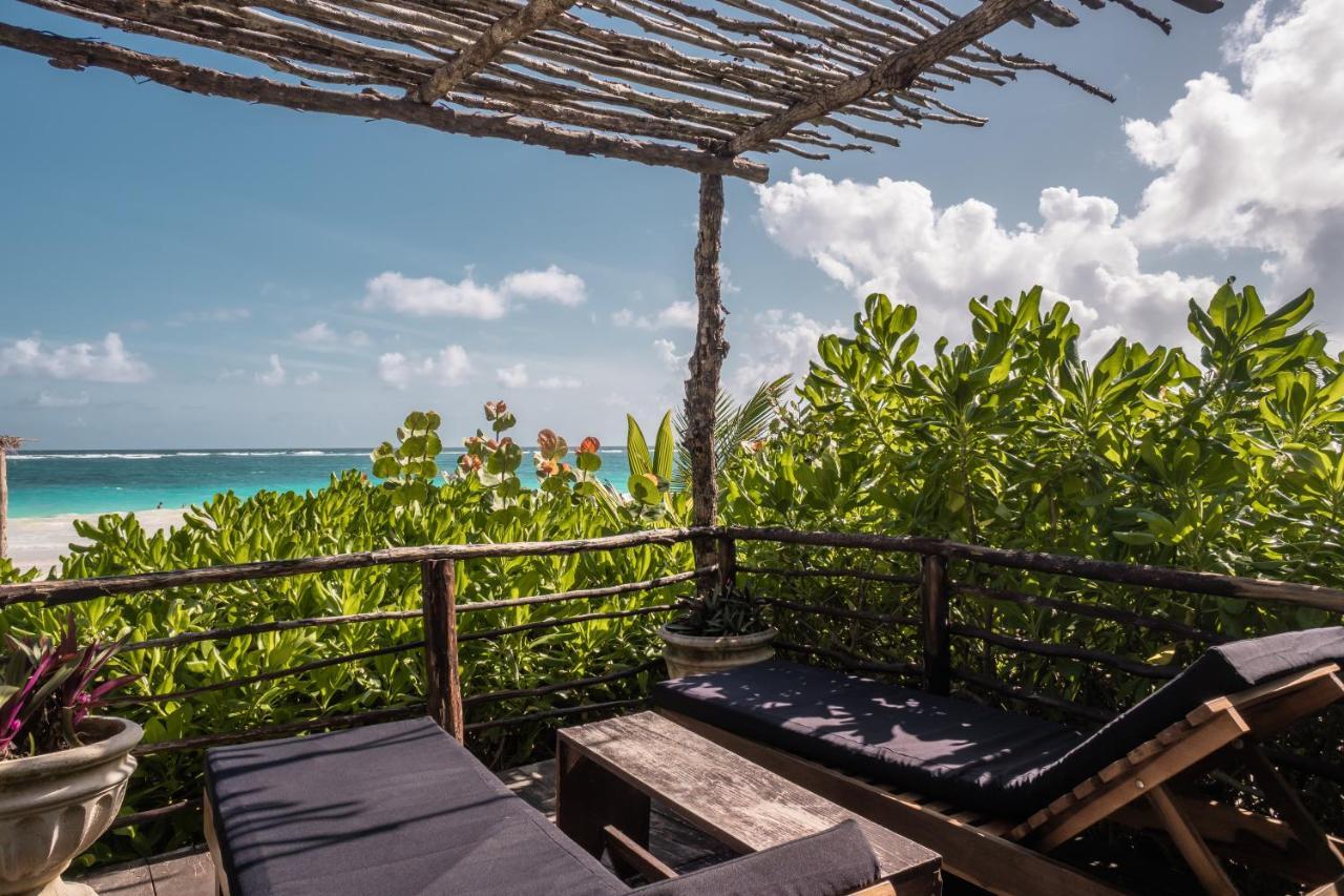 Double Room with Balcony and Sea View