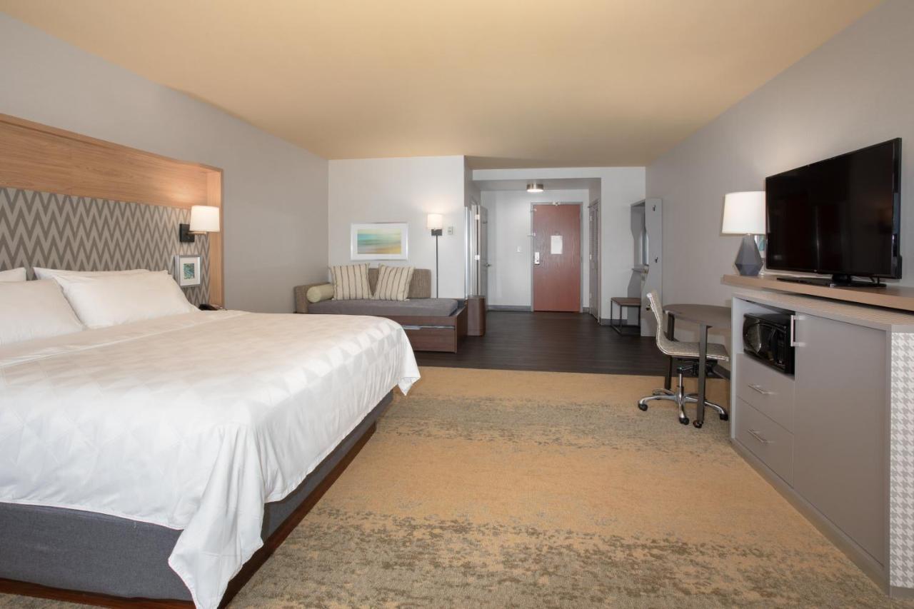 King Suite with Additional Living Area