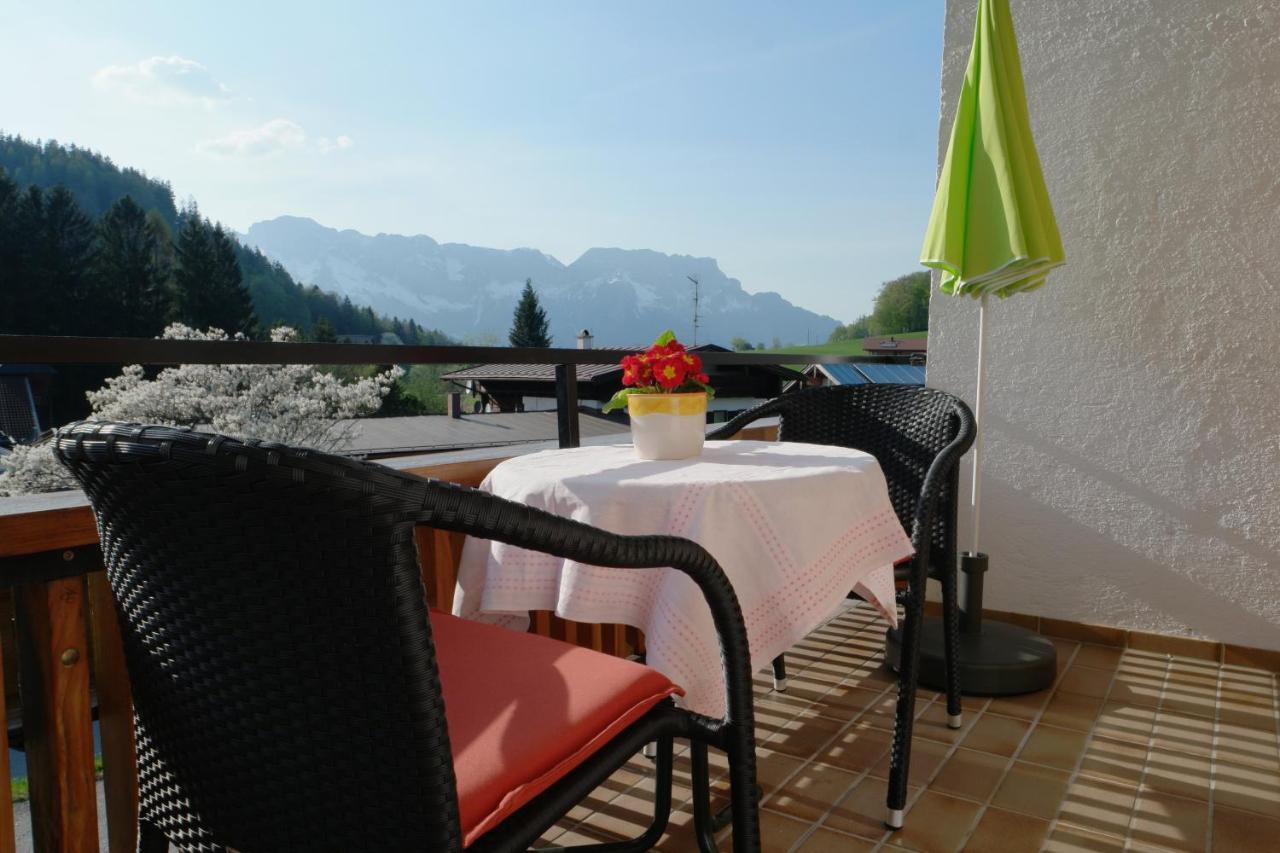 Doppelzimmer mit Balkon