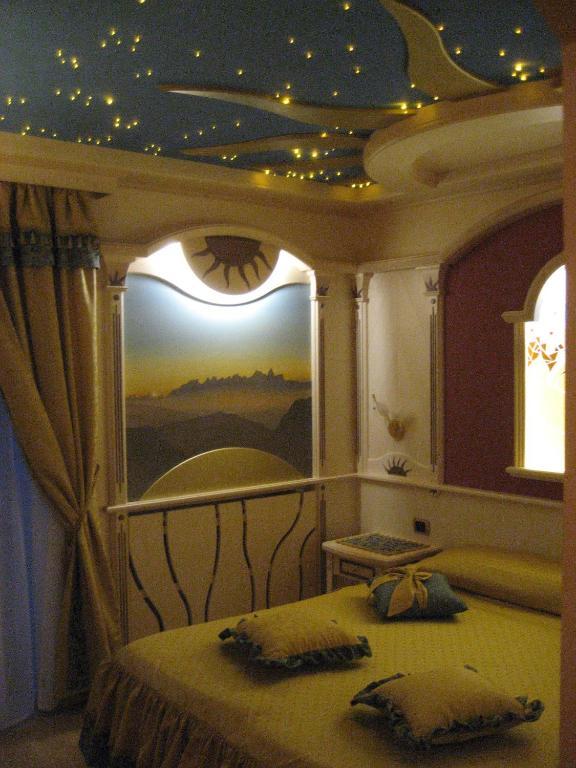 Double or Twin Room,11899792:JPEG