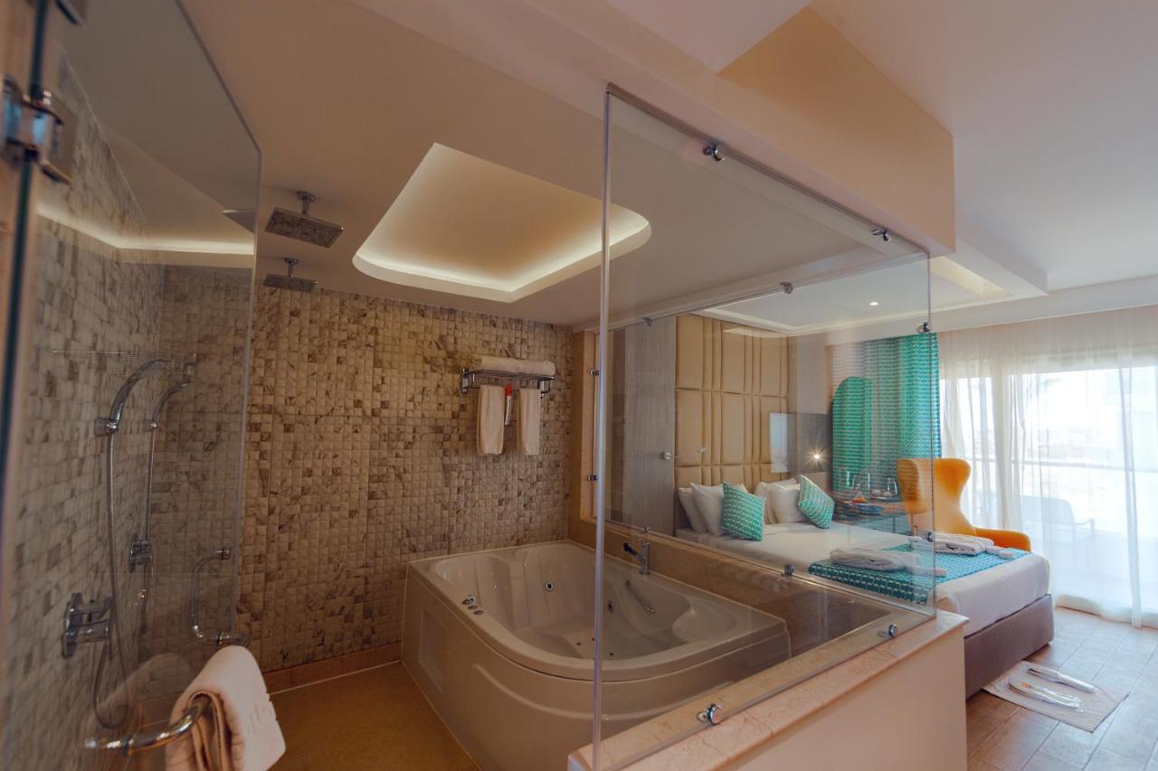 Habitación Deluxe con bañera de hidromasaje