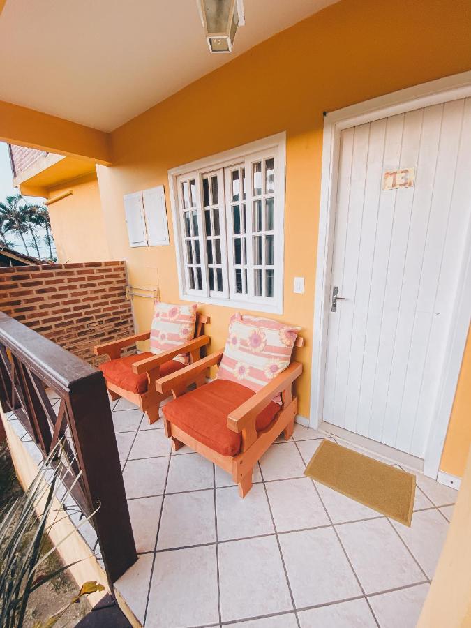 Suíte com Vista do Jardim