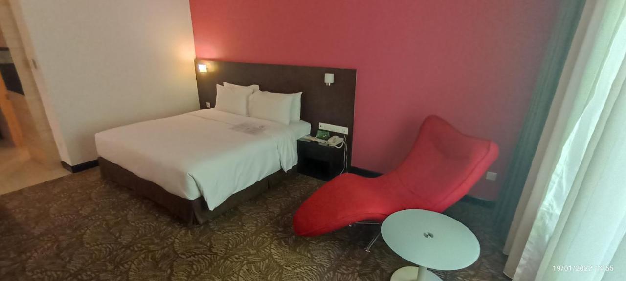 Atrium room