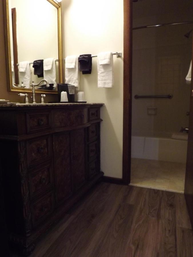 King Room Dog Friendly