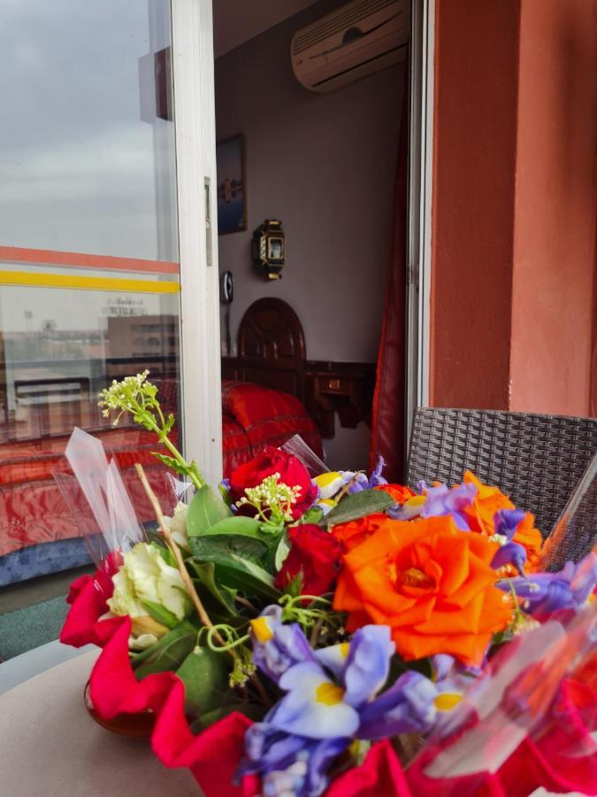 Single Room with Balcony,1189369432:JPEG