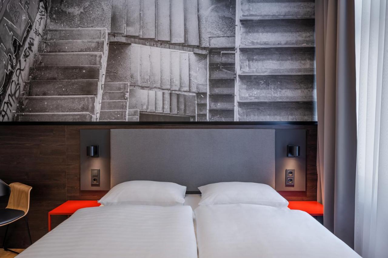 Quarto Queen Superior