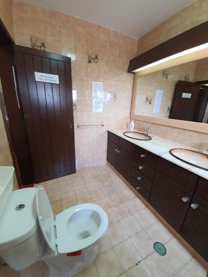 Budget Bunk Bedroom with Shared Bathroom,980260213:JPEG