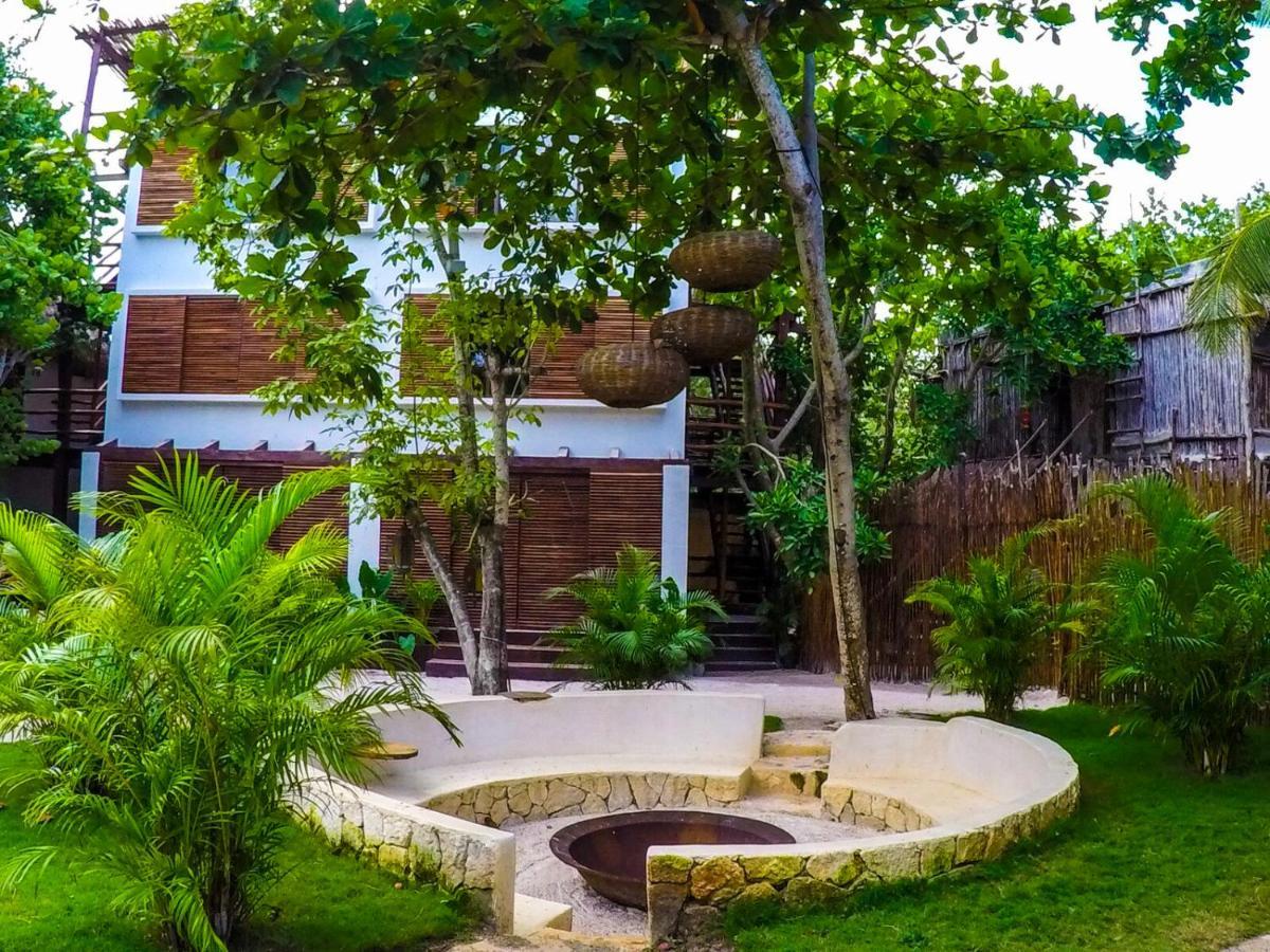 Garden Plus Room