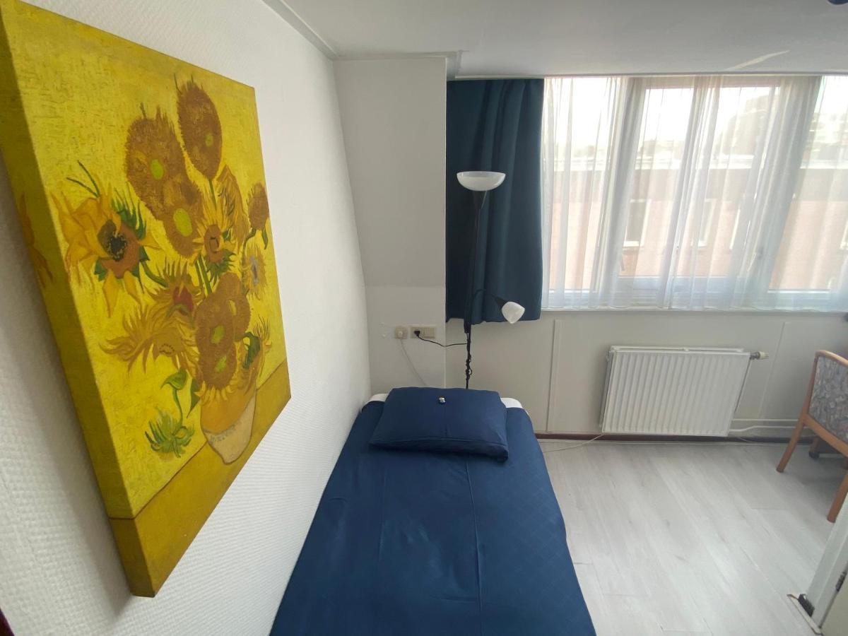 Camera Singola con Bagno Privato