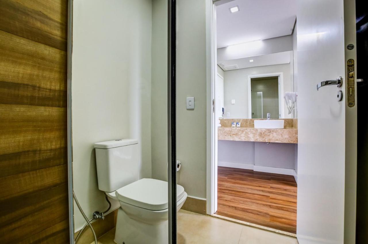 Quarto Duplo Standard