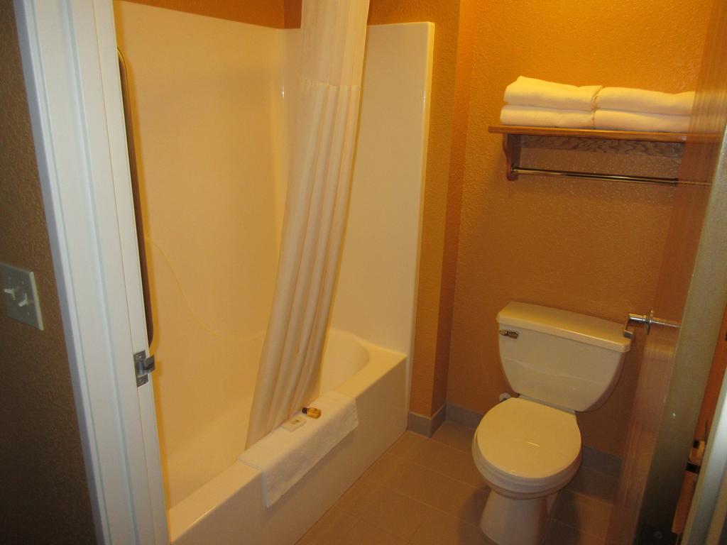 Loft Suite - Non-Smoking