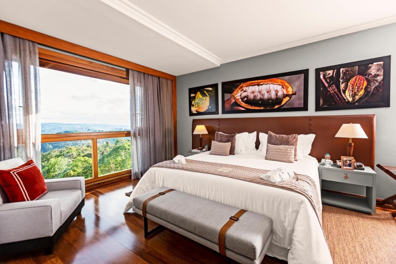 Suíte com Cama King-size e Varanda