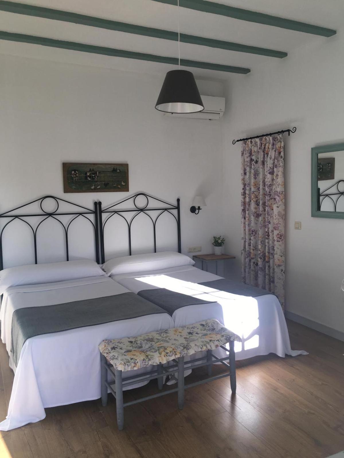 Bungalow (2 Adults),1207680826:JPEG