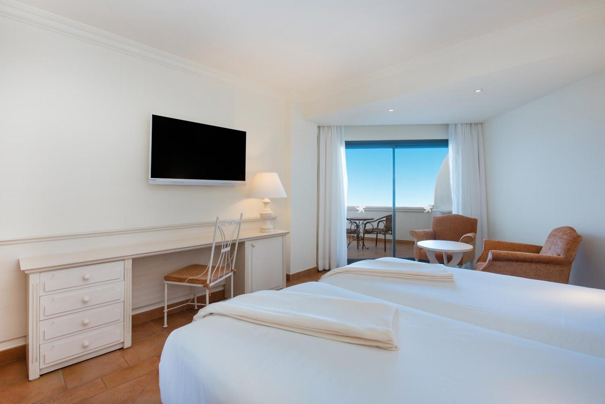 Twin Room,1272801388:JPEG