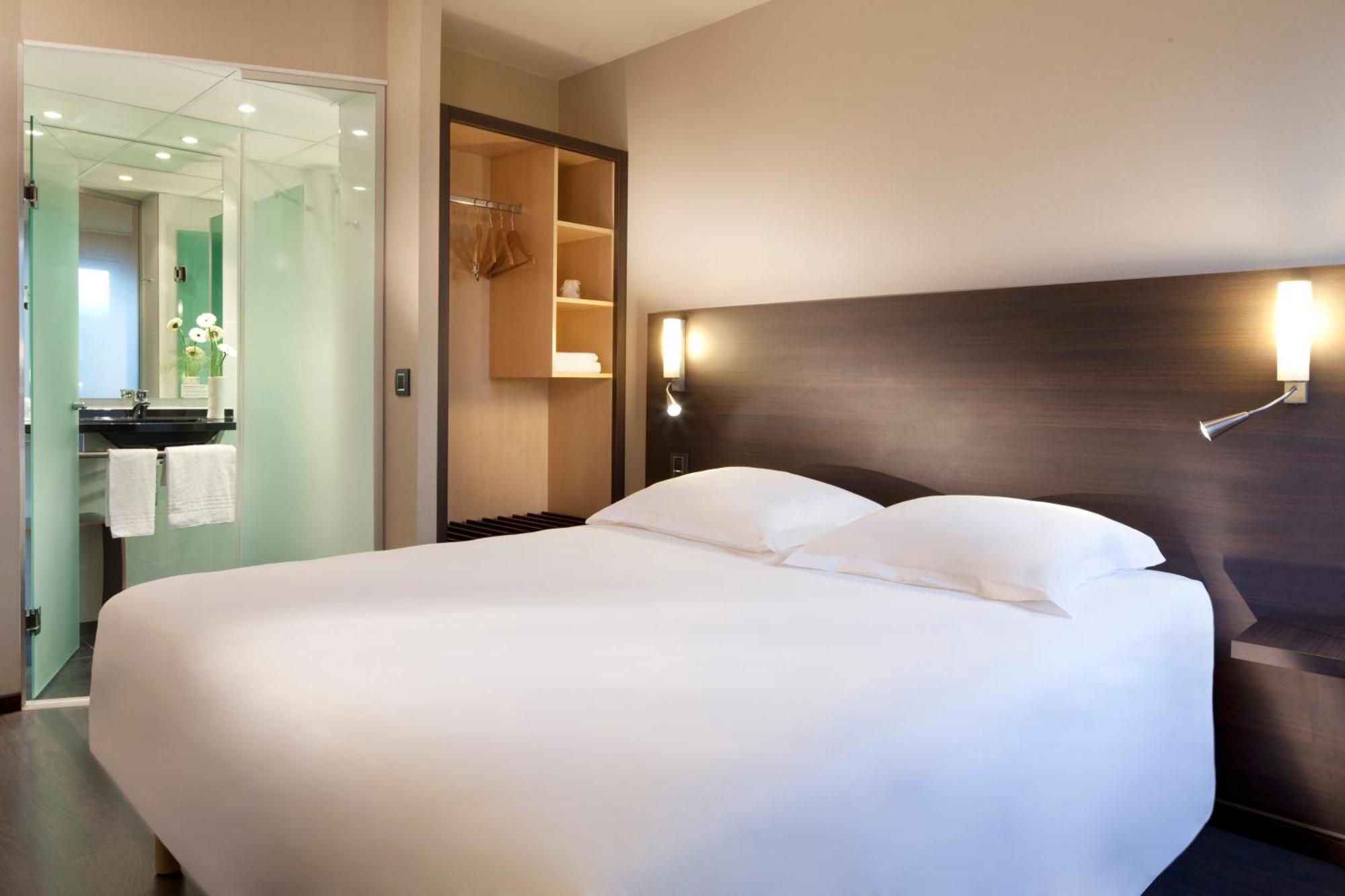 Double Room,61061830:JPEG