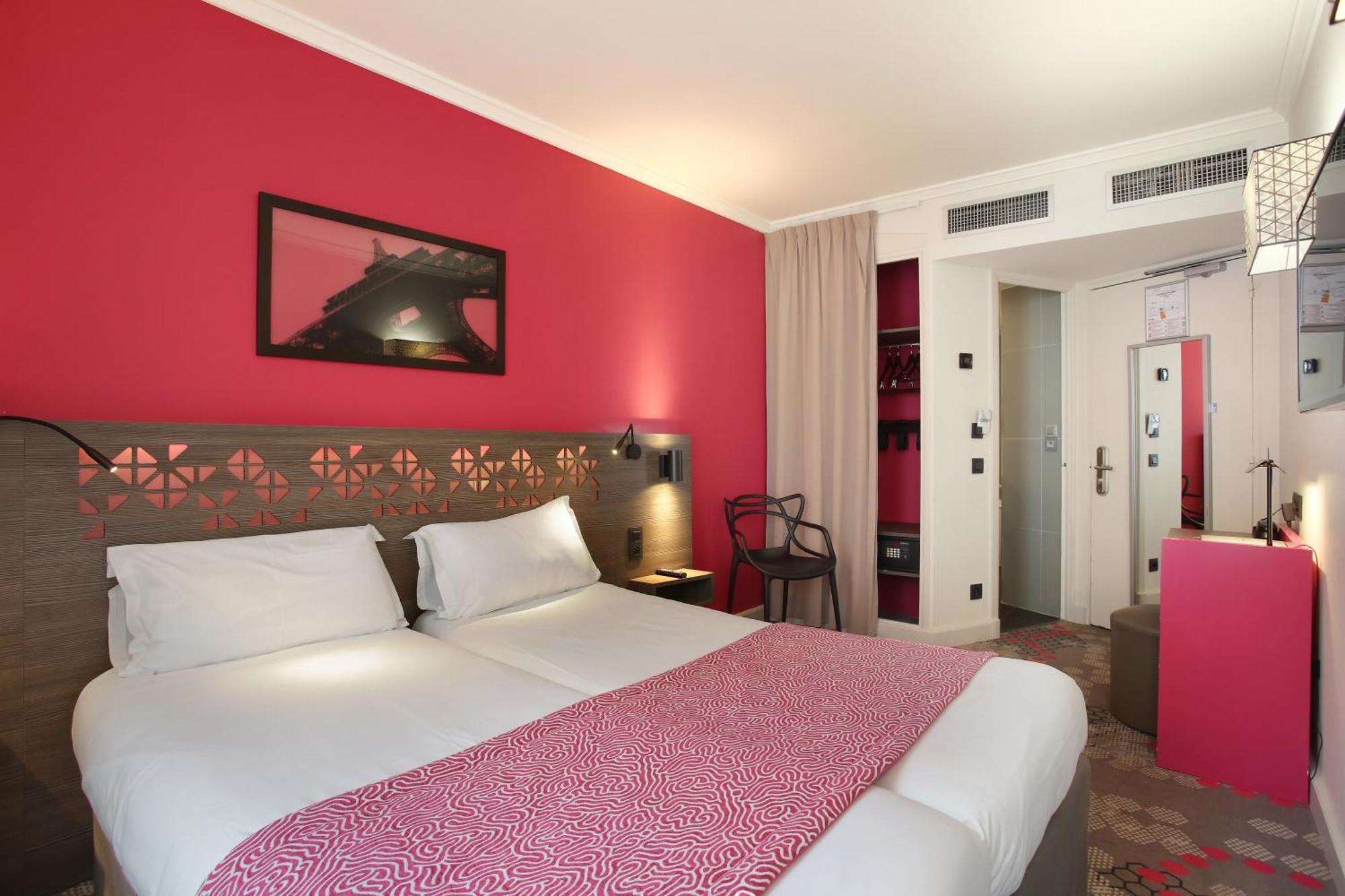Quarto Superior com Cama de Casal ou 2 de Solteiro