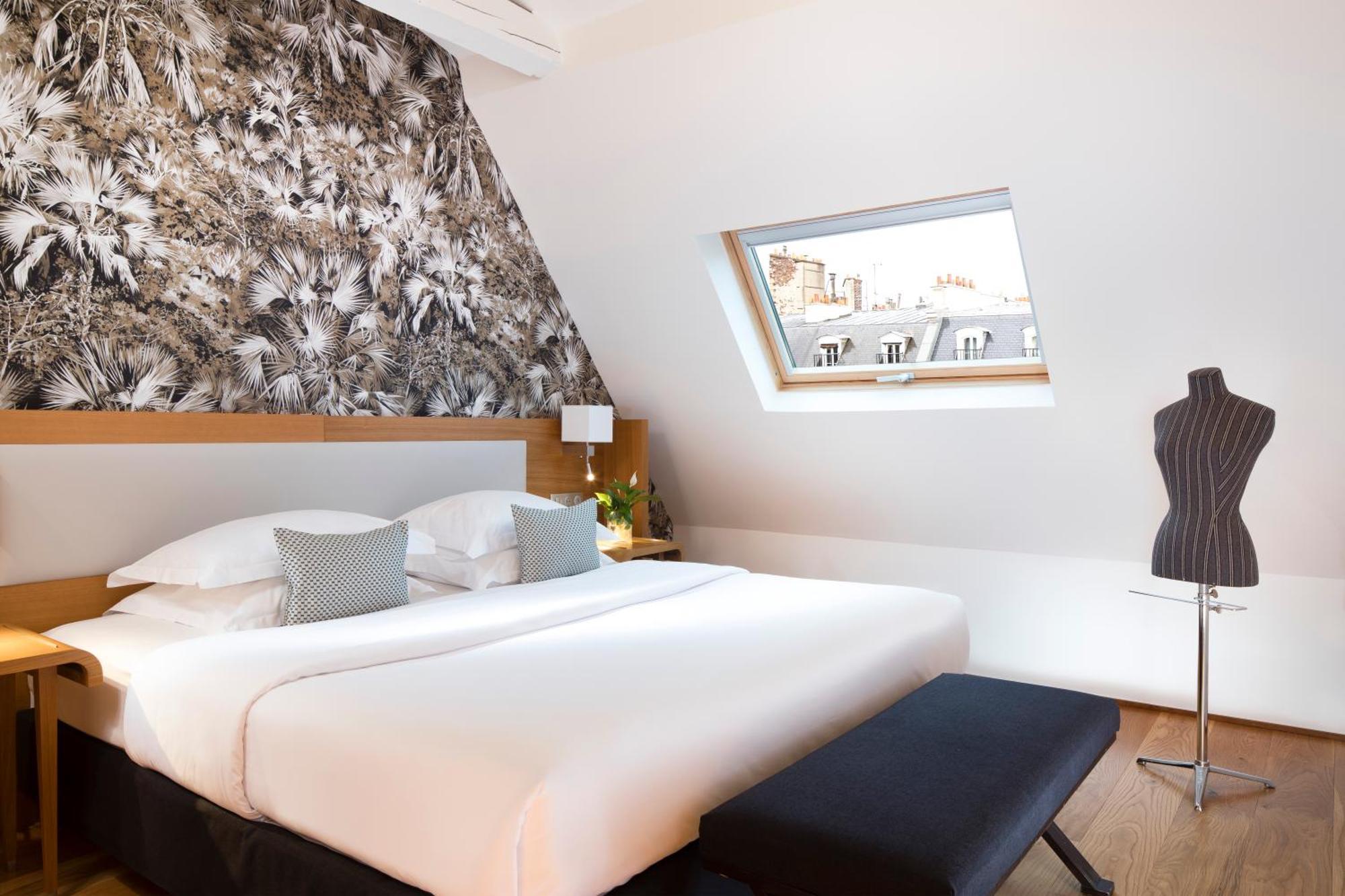 Suite with Sofa Bed,1208621584:JPEG