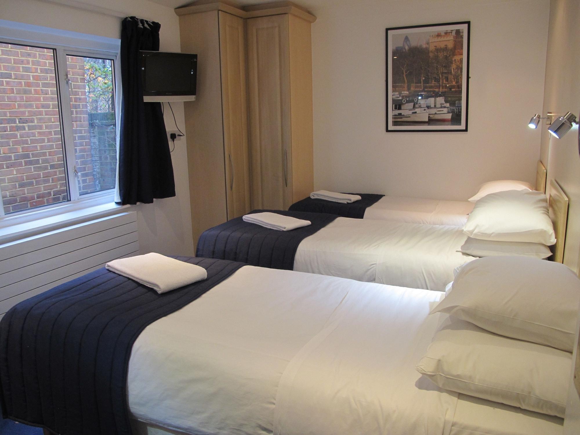 Triple Room,1416181464:JPEG