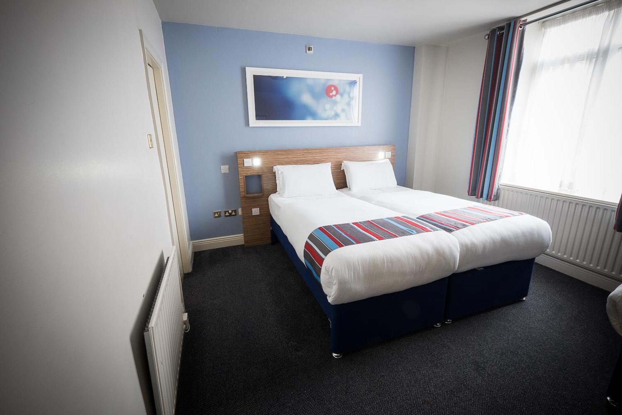 Chambre Lits Jumeaux (2 Adultes Uniquement)