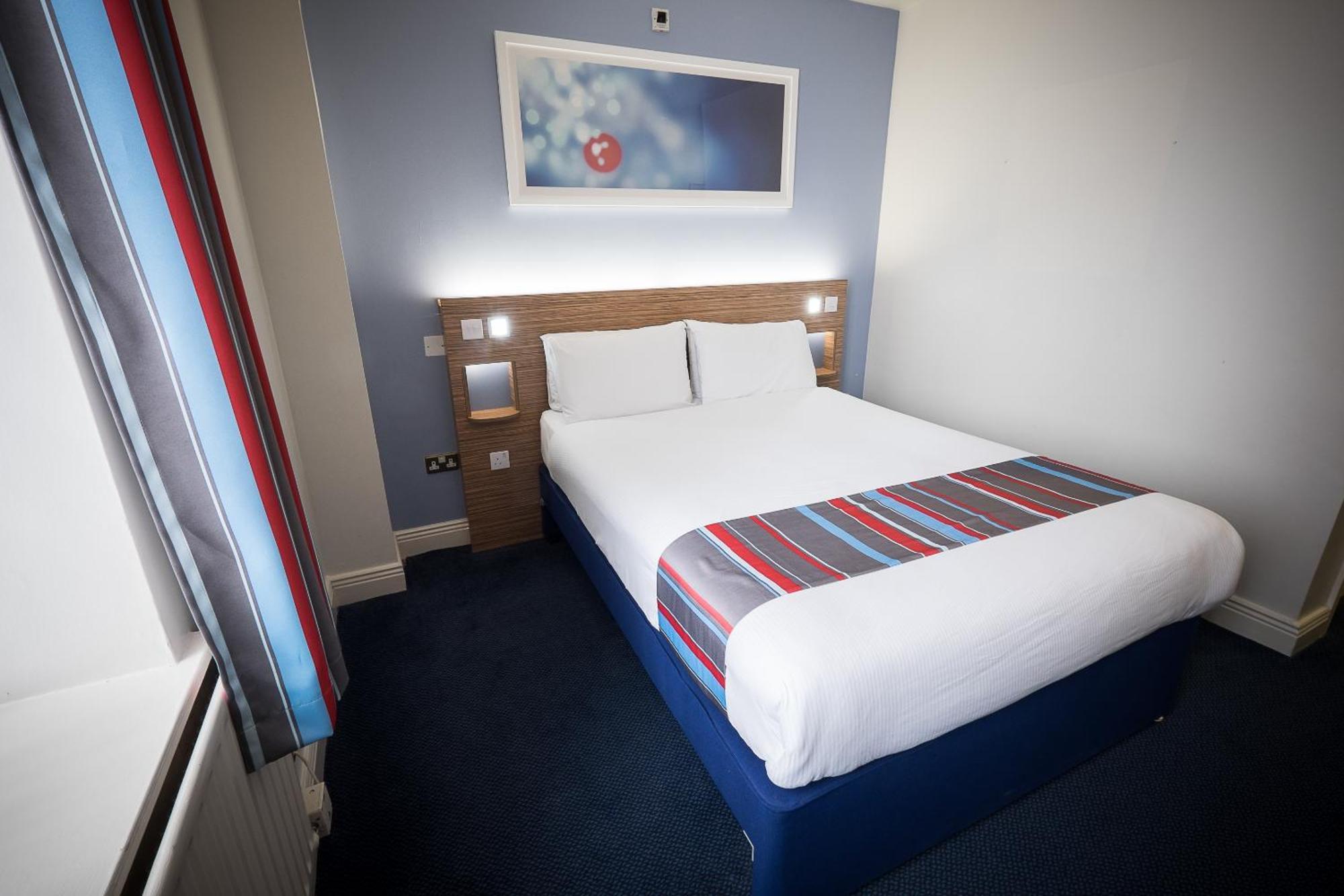 Double Room (2 Adults Only),1153910196:JPEG